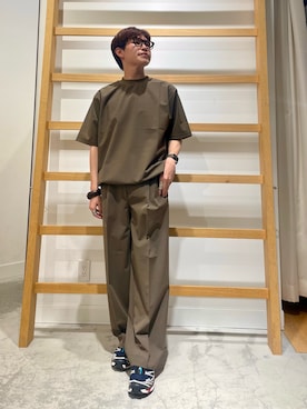「FORK&SPOON(フォークアンドスプーン)のFORK&SPOON キャリーマンヘムスピンドルTシャツ(Tシャツ/カットソー、ブラウン系)」を使った、kengoさん(メンズ・170cm)の春コーディネート