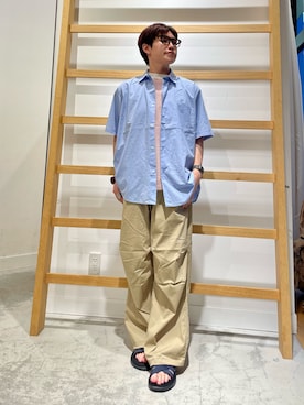 「URBAN RESEARCH DOORS(アーバンリサーチドアーズ)のFORK&SPOON クリンクルショートスリーブシャツ(シャツ/ブラウス、ブルー系)」を使った、kengoさん(メンズ・170cm)の春コーディネート