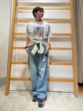 「URBAN RESEARCH DOORS(アーバンリサーチドアーズ)のFORK&SPOON Norman Rockwell Short-SleeveT-shirts(Tシャツ/カットソー、ホワイト系)」を使った、kengoさん(メンズ・170cm)の春コーディネート