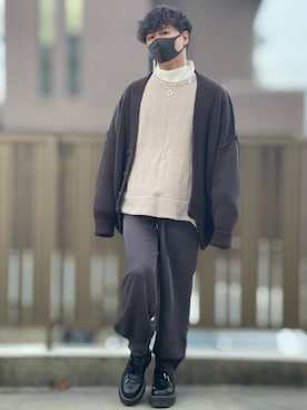 「DOOPZ（ドープス）のカフスイージーパンツ(セットアップ可)（その他パンツ）」を使った、小倉祐樹さん（メンズ・165cm）の秋コーディネート