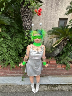 「アイテム（ブーツ、シルバー系）」を使った、しおちゃんさん（レディース・155cm）の秋コーディネート