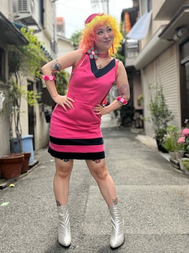 「アイテム（ピアス（片耳用）、ピンク系）」を使った、しおちゃんさん（レディース・155cm）の春コーディネート