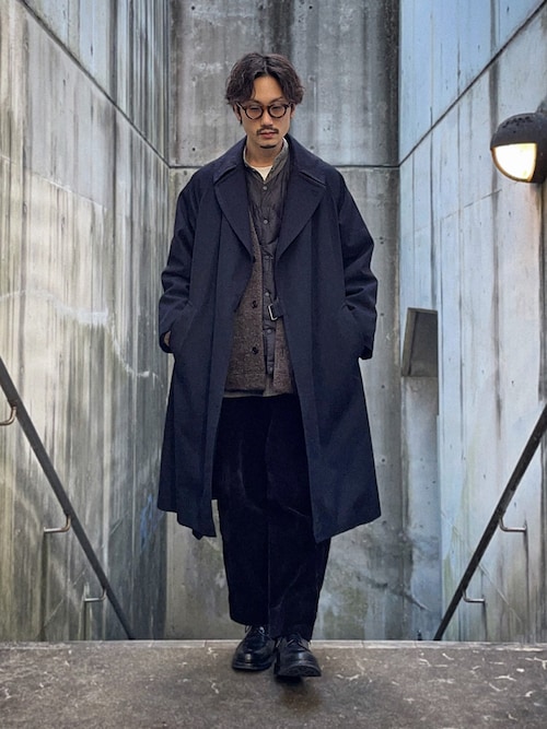 Kottam｜COMOLIのトレンチコートを使ったコーディネート - WEAR