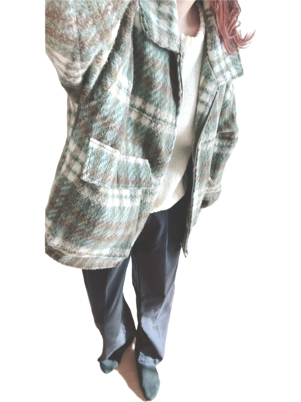 「パンツコーデ、チェックコート、スニーカー、ciaopanic、SHIEN、GU、VANS、agnes b.、ootd」｜「SHIENのDAZY 無地柄ドロップショルダーセーター（トップス、ピンク系）」を使った、R iさん（レディース・158cm）の冬コーディネートの1枚目の写真