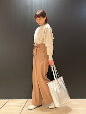 「アイテム（トートバッグ、シルバー系）」を使った、いちえさん（レディース・156cm）の冬コーディネート