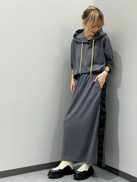 「アイテム（パーカー）」を使った、takanoさん（レディース・154cm）の秋コーディネート