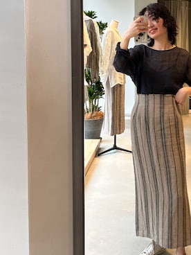 「URBAN RESEARCH DOORS（アーバンリサーチドアーズ）のLinen Stripe I-Line Skirt（スカート、ベージュ系）」を使った、takagi kotomiさん（レディース・163cm）の春コーディネート