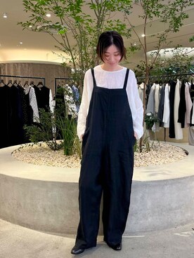 「初夏のお出掛けコーデ」｜「アイテム（サロペット/オーバーオール）」を使った、takagiさん（レディース・163cm）の春コーディネート