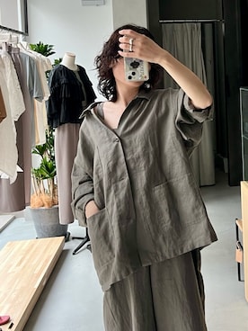 「かぐれ（カグレ）の『ユニセックス』リネンカバーオール（カバーオール、グレー系）」を使った、takagi kotomiさん（レディース・163cm）の夏コーディネート