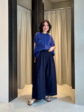「URBAN RESEARCH DOORS（アーバンリサーチドアーズ）のBIRKENSTOCK　EXCLUSIVE MADRID METALLIC（サンダル、シルバー系）」を使った、takagi kotomiさん（レディース・163cm）の夏コーディネート
