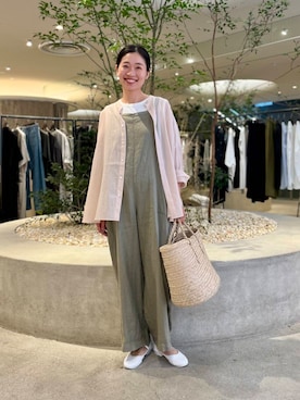 「アイテム（サロペット/オーバーオール、ベージュ系）」を使った、takagiさん（レディース・163cm）の夏コーディネート