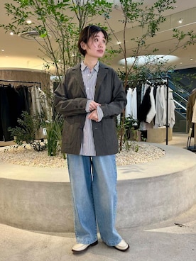 「ブラウスが主役の春コーデ」｜「アイテム（その他アウター）」を使った、takagiさん（レディース・163cm）の春コーディネート