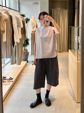 「かぐれ（カグレ）のギンガム2WAYブラウス（シャツ/ブラウス、グレー系）」を使った、takagi kotomiさん（レディース・163cm）の夏コーディネート