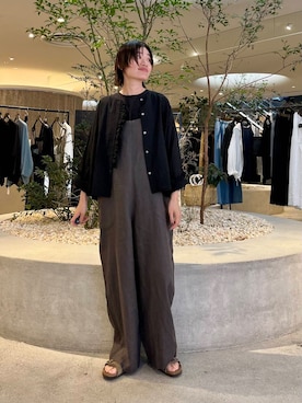 「アイテム（サロペット/オーバーオール、グレー系）」を使った、takagiさん（レディース・163cm）の夏コーディネート
