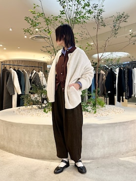 「かぐれ（カグレ）のコットンストライプレギュラーシャツ（シャツ/ブラウス）」を使った、takagiさん（レディース・163cm）の秋コーディネート