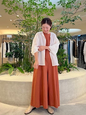 「アイテム（サロペット/オーバーオール、ブラウン系）」を使った、takagiさん（レディース・163cm）の夏コーディネート
