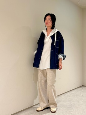 「アイテム（カバーオール）」を使った、takagiさん（レディース・163cm）の秋コーディネート