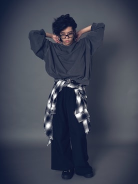 「アイテム（スラックス）」を使った、shaikoさん（メンズ・169cm）の秋コーディネート