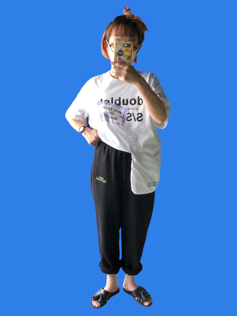 「doublet、ラクチンコーデ、スウェット、ベンサン」｜「doubletのアイテム（Tシャツ/カットソー、ホワイト系）」を使った、アクロン🚛🎶さん（レディース・164cm）の秋コーディネートの1枚目の写真