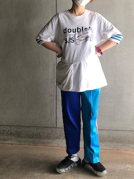 「doublet（ダブレット）のアイテム（Tシャツ/カットソー）」を使った、アクロン🚛🎶さん（レディース・164cm）の春コーディネート
