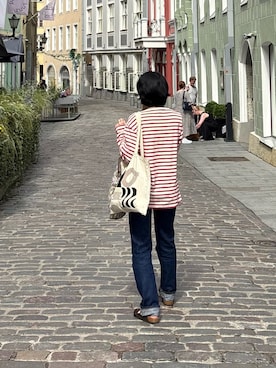 「アイテム（トップス）」を使った、エビさん（レディース・161cm）の秋コーディネート