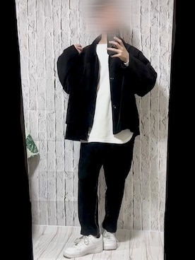 「AIVER（アイバー）のアイテム（パンツ）」を使った、黒さん（メンズ・174cm）の冬コーディネート