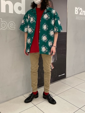 「surt（サート）のアイテム（チノパンツ）」を使った、souyaさん（メンズ・172cm）の春コーディネート