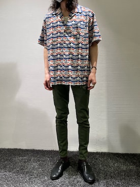「surt（サート）のアイテム（チノパンツ）」を使った、souyaさん（メンズ・172cm）の夏コーディネート