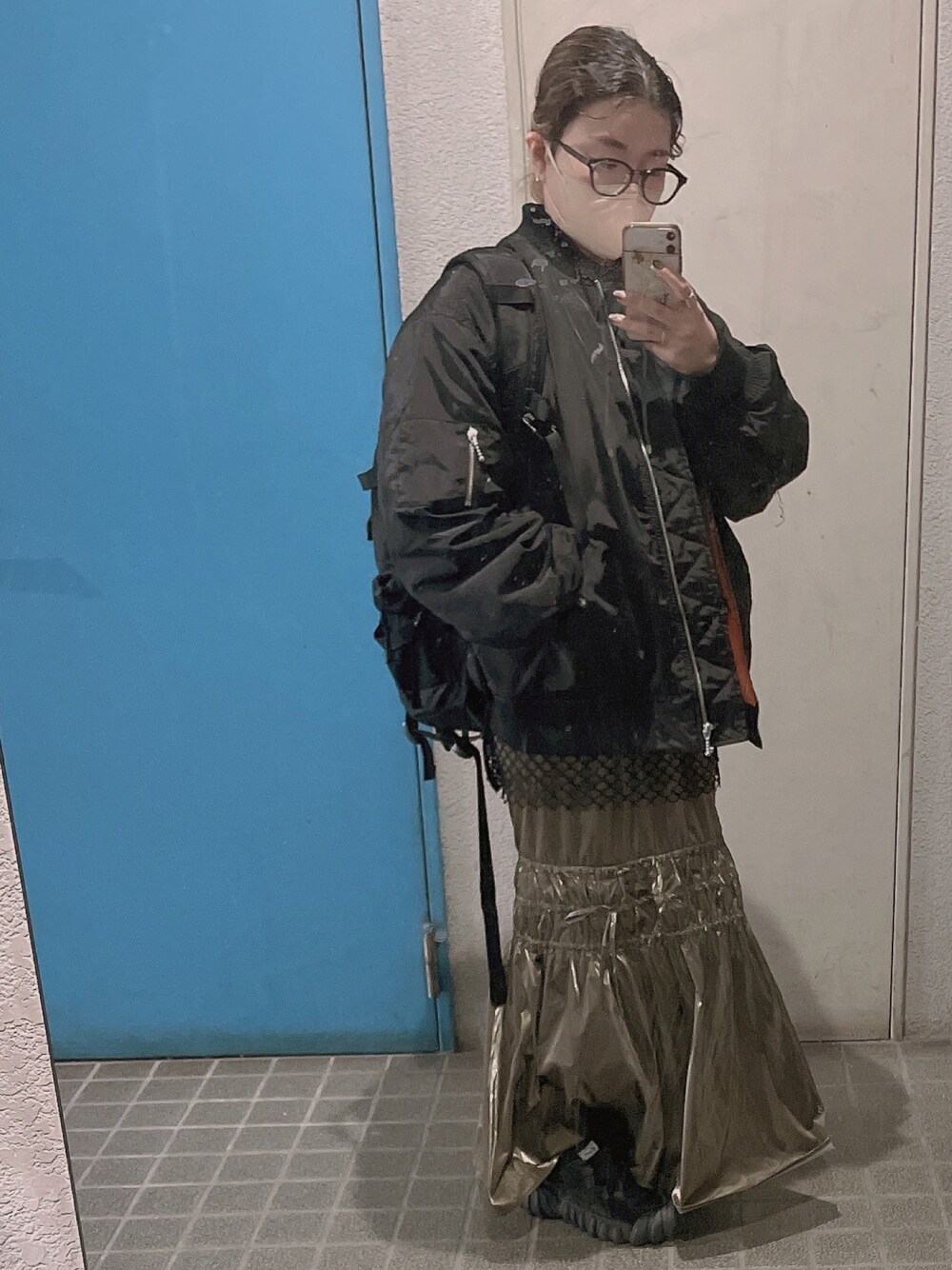 「オトナ女子、低身長コーデ、厚底シューズ」｜「H&Mのアイテム（MA-1、ブラック系）」を使った、ponさん（レディース・154cm）の冬コーディネートの1枚目の写真