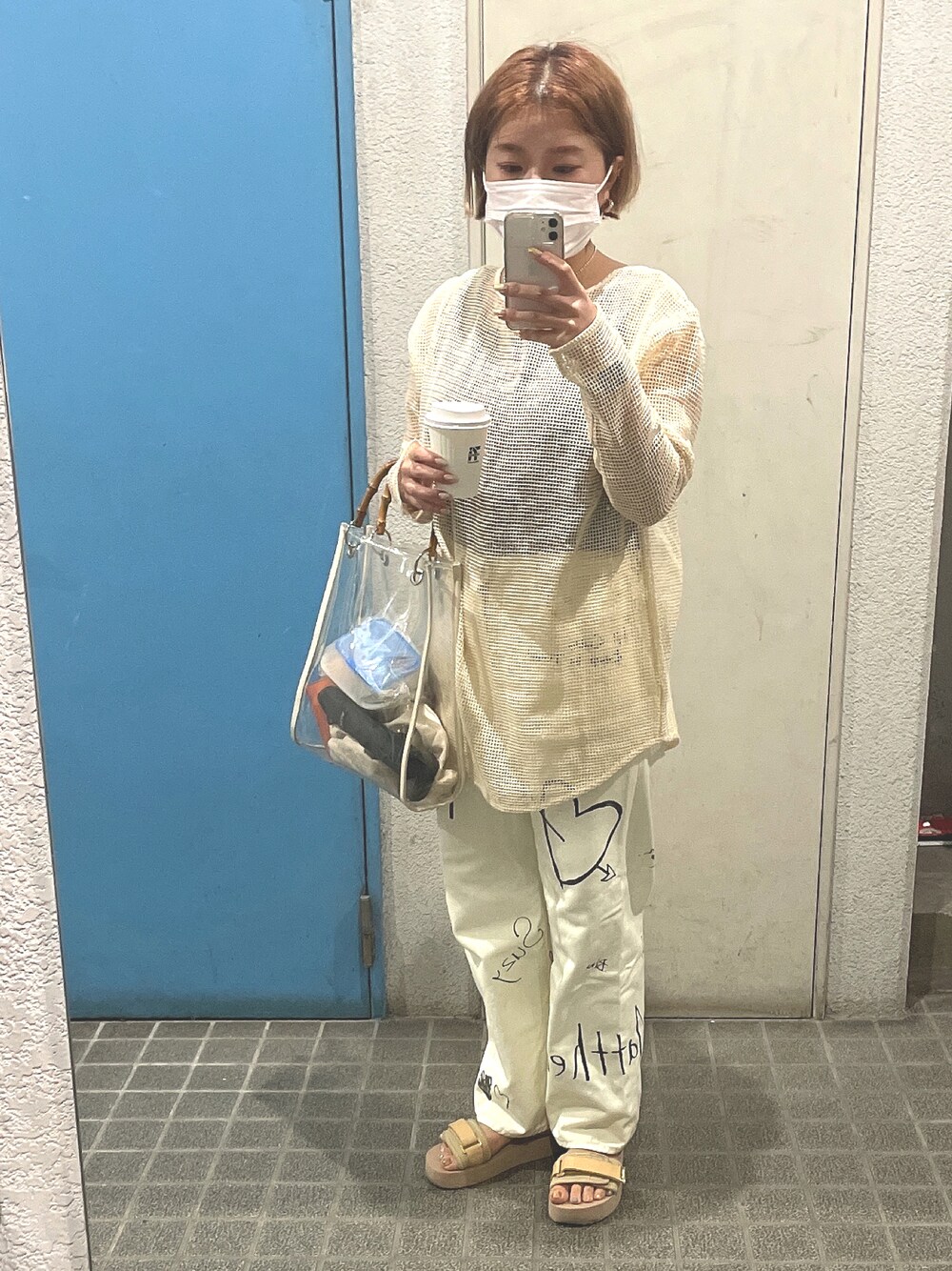 「低身長、ホワイト」｜「Solaceのメッシュロングプルオーバー（Tシャツ/カットソー、ベージュ系）」を使った、ponさん（レディース・154cm）の秋コーディネートの1枚目の写真