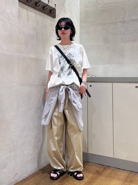 「LOWRYS FARM（ローリーズファーム）のアイテム（ショルダーバッグ）」を使った、ぴんさん（レディース・161cm）の夏コーディネート