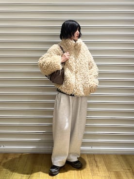 「アイテム（スウェットパンツ）」を使った、ぴんさん（レディース・161cm・20代）の冬コーディネート