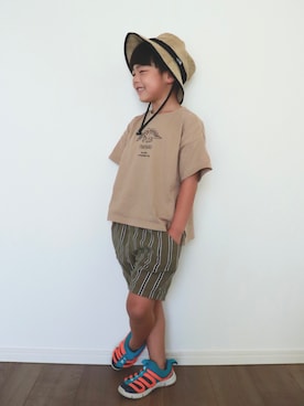 「アイテム（スリッポン）」を使った、isuke/tsumugiさん（キッズ・120cm）の秋コーディネート