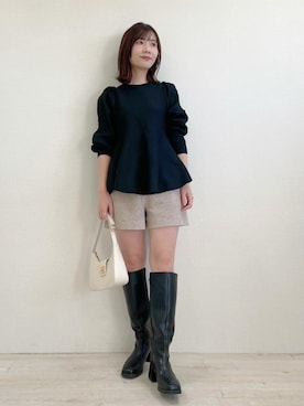 「アイテム（スラックス）」を使った、J U R Iさん（レディース・160cm）の冬コーディネート
