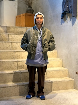 「アイテム（スラックス）」を使った、武士俣  淳(GARDEN 渋谷)さん（メンズ・163cm・30代）の冬コーディネート