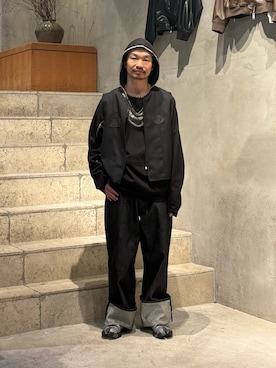 「Toironier（トワロニエ）のToironier/トワロニエ/5Pocket Denim Pants（デニムパンツ、ブラック系）」を使った、武士俣  淳(GARDEN 渋谷)さん（メンズ・163cm）の春コーディネート