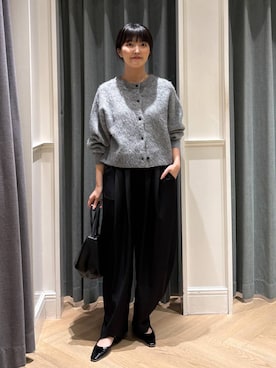 「A part by（アパートバイ）のスラックスコクーンボリュームパンツ（スラックス、ブラック系）」を使った、あんずさん（レディース・163cm）の秋コーディネート