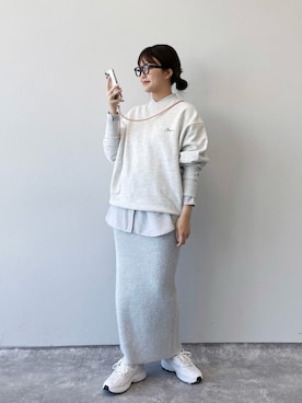 「e/rm」｜「アイテム（スウェット）」を使った、あんずさん（レディース・162cm）の春コーディネート