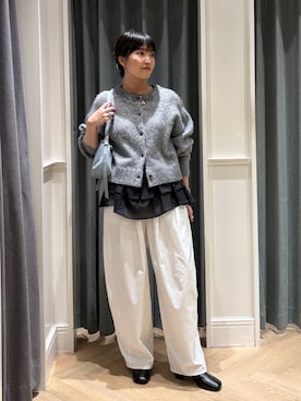 「A part by（アパートバイ）のソフトカーブバッグ（ショルダーバッグ、ブルー系）」を使った、あんずさん（レディース・163cm）の秋コーディネート
