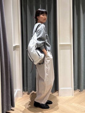 「A part by（アパートバイ）のギャザーコインローファー（ローファー、ブラック系）」を使った、あんずさん（レディース・163cm）の秋コーディネート