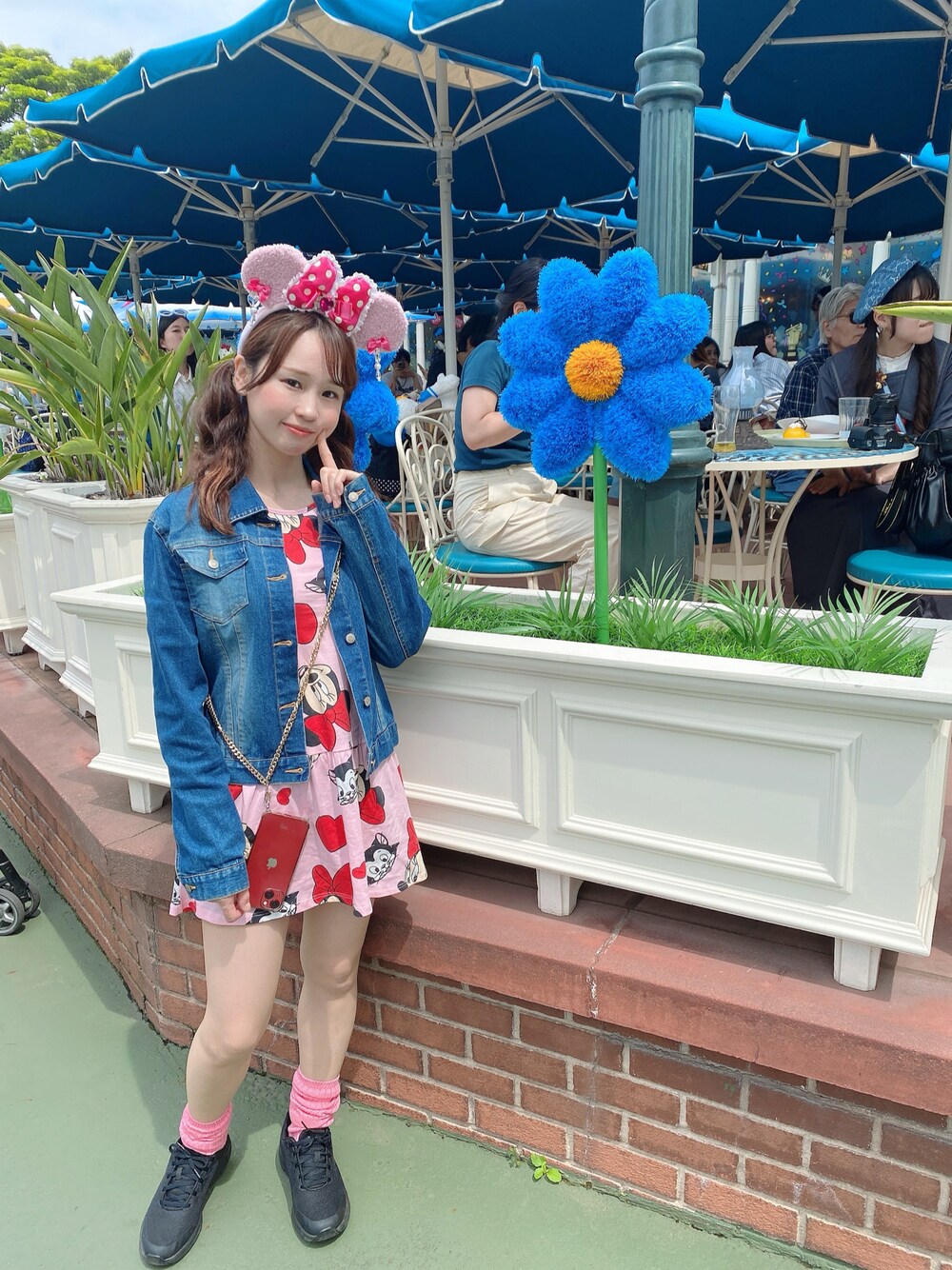 「ディズニーコーデ、キッズ服」｜「H&Mのアイテム（ワンピース/ドレス、ピンク系）」を使った、かむかむさん（レディース・154cm）の春コーディネートの1枚目の写真