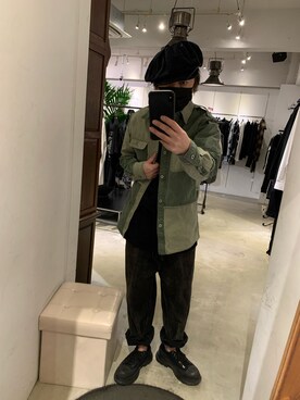 「ISAMU KATAYAMA BACKLASH（イサムカタヤマバックラッシュ）のアイテム（トップス）」を使った、shinozaki daigaさん（メンズ・178cm）の冬コーディネート