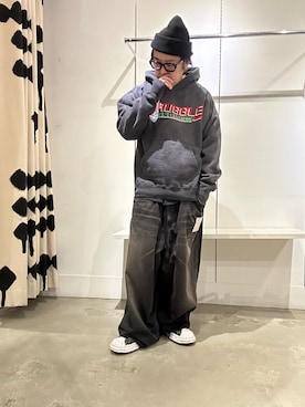 「ROYAL FLASH（ロイヤルフラッシュ）のアイテム（パーカー）」を使った、shinozaki daigaさん（メンズ・178cm）の冬コーディネート