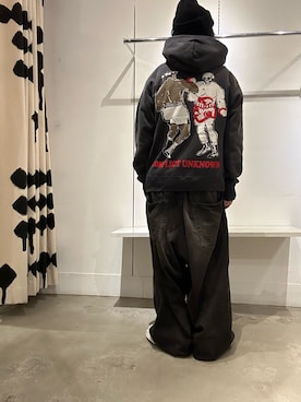 「ROYAL FLASH（ロイヤルフラッシュ）のアイテム（パーカー）」を使った、shinozaki daigaさん（メンズ・178cm）の冬コーディネート