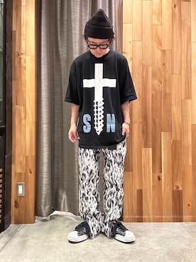 「ROYAL FLASH（ロイヤルフラッシュ）のアイテム（パンツ）」を使った、shinozaki daigaさん（メンズ・178cm）の夏コーディネート