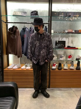 「ISAMU KATAYAMA BACKLASH（イサムカタヤマバックラッシュ）のアイテム（パンツ）」を使った、shinozaki daigaさん（メンズ・178cm）の夏コーディネート