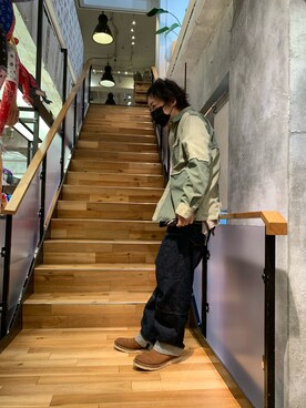 「ISAMU KATAYAMA BACKLASH（イサムカタヤマバックラッシュ）のアイテム」を使った、shinozaki daigaさん（メンズ・178cm）の秋コーディネート