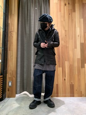 「ISAMU KATAYAMA BACKLASH（イサムカタヤマバックラッシュ）のアイテム（デニムパンツ）」を使った、shinozaki daigaさん（メンズ・178cm）の冬コーディネート
