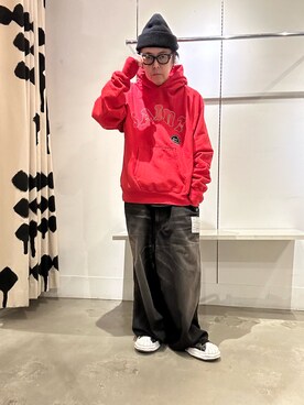 「ROYAL FLASH（ロイヤルフラッシュ）のアイテム（パーカー）」を使った、shinozaki daigaさん（メンズ・178cm）の冬コーディネート