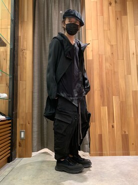 「KMRii（ケムリ）のアイテム（トップス）」を使った、shinozaki daigaさん（メンズ・178cm）の冬コーディネート